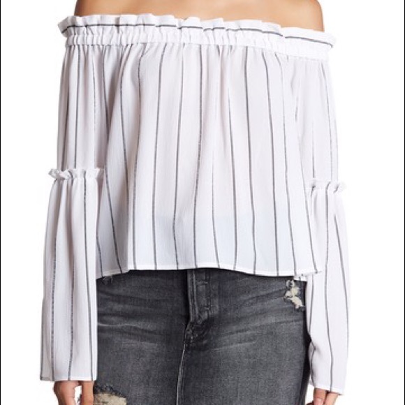 Abound Tops - Abound off the shoulder top